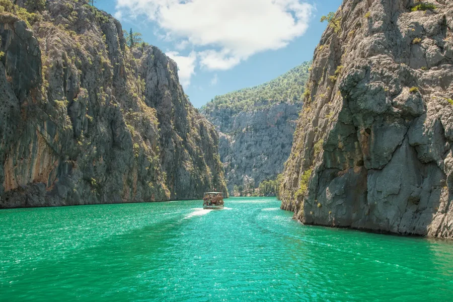 Green Canyon Boat Tour