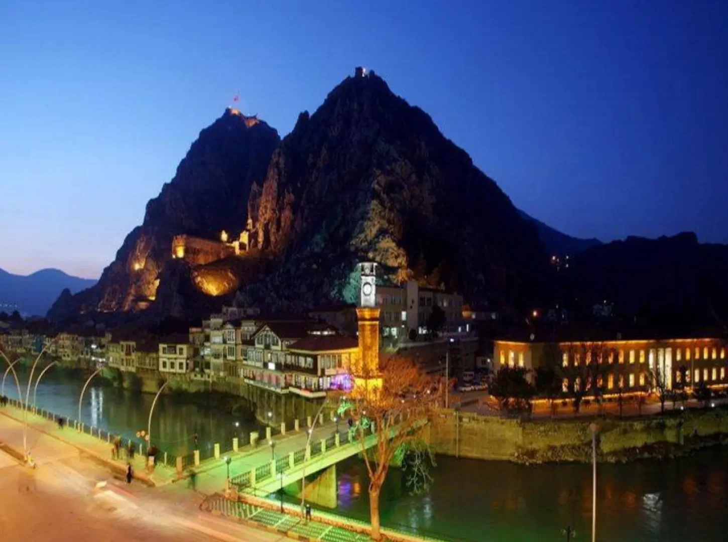 Echoes of Empires A Cultural Journey Along the Black Sea Coast (1)